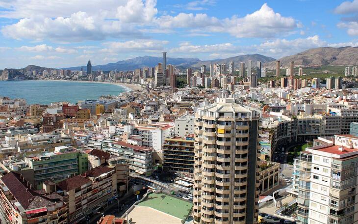 Benidorm hace efectivas las primeras sanciones por viviendas turísticas no autorizadas por valor de 100.000 euros